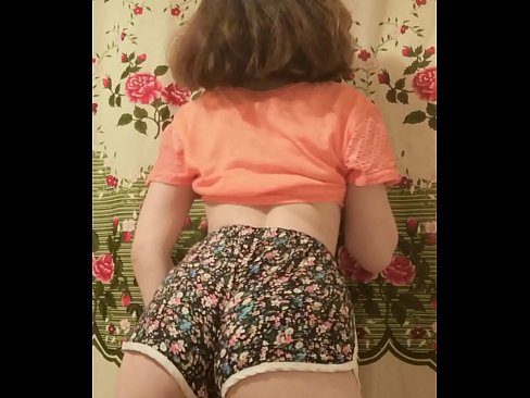 ❤️ सेक्सी तरुण बेब कॅमेऱ्यात तिची चड्डी काढत आहे ️❌ आमच्याकडे ❌️❤
